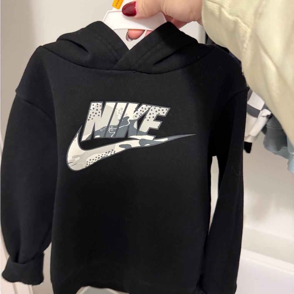 Nike kids sweatshirt